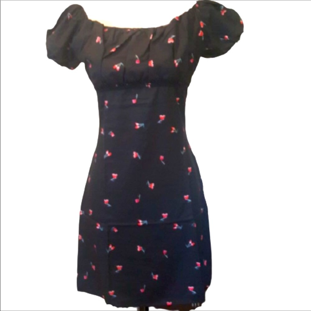 😀2/$15😀Black And Red Cherry Dress